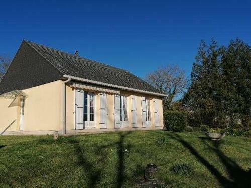 Campagne Proche Bayeux Et Plages Du D�barquement.