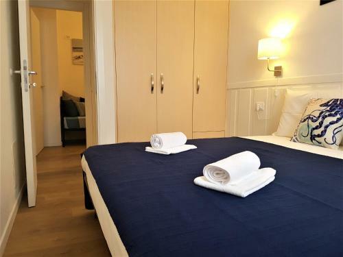 Sweet Honey Apartment