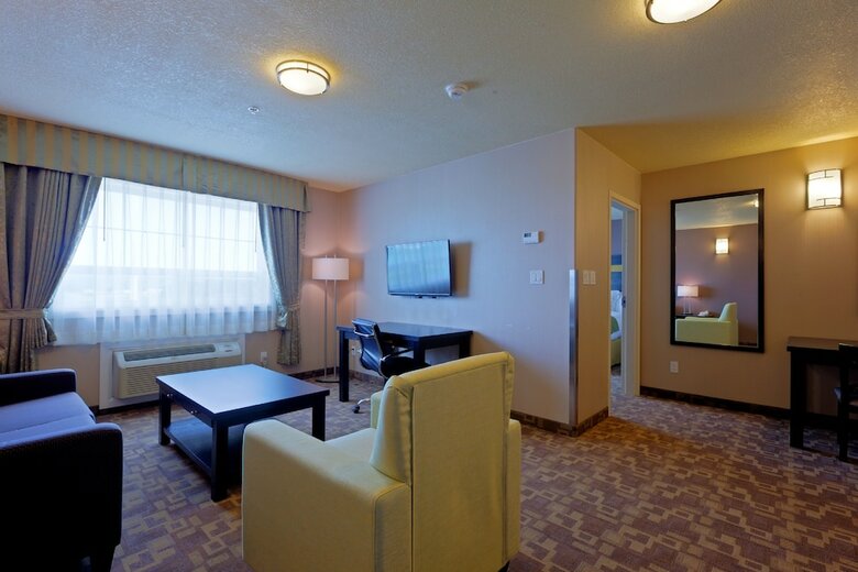 Hotel Holiday Inn Express And Suites Dawson Creek