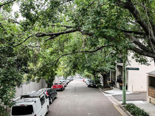 Luxe Surry Hills // 4 Bedrooms // Perfect Location