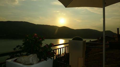 La Terrazza Sul Lago
