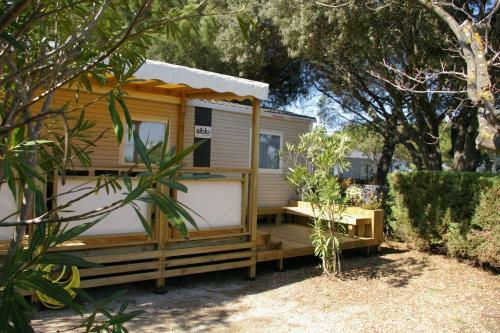 Mobile Home Ouireves Pn1351 Facing The Mediterranean
