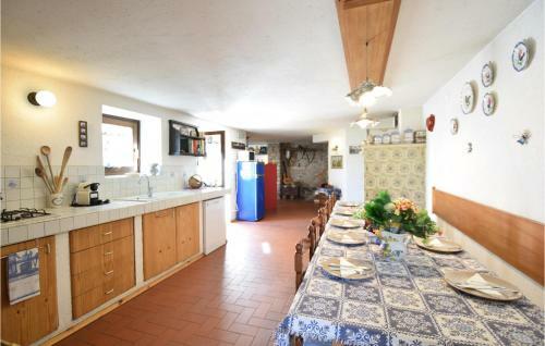 Awesome Home In Castello Tesino With 4 Bedrooms
