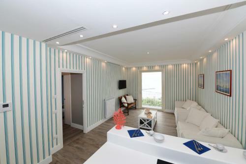Le Fratte Luxury Home
