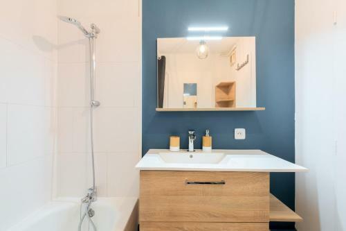 Lille Hypercentre - Beautiful Spacious And Functional Apartment Parking