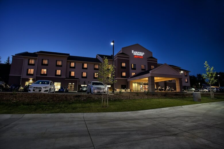 Hotel Fairfield Inn & Suites Moscow