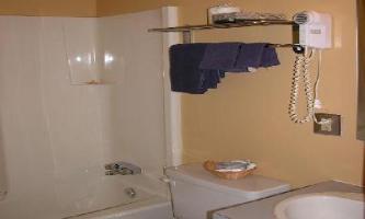 Hotel Discovery Inn