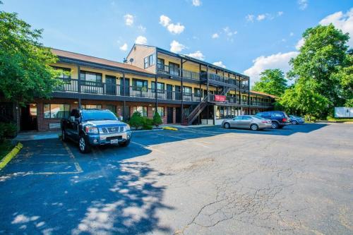 Hotel Red Carpet Inn And Suites - Meriden