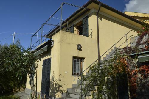 Chesapeake House Chiavari