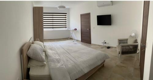 Luxury 3 Bedroom Apartment With Pool In Sannat Gozo