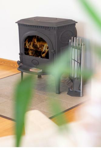 -v66- Apartment, By Cohost