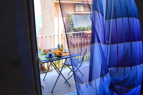 Apartamento Vista Mare Sulla Rocca Di Cefal�