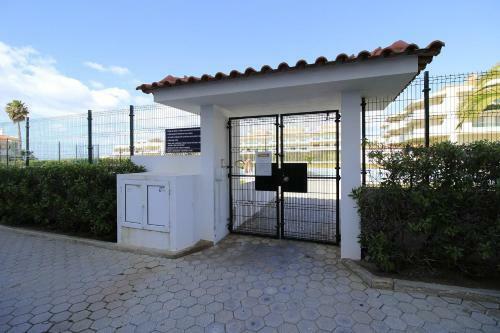 Apartamento Arma��o De P�ra Brightness With Pool By Homing