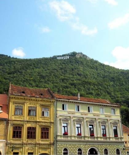 Lodge Camere In Regim Hotelier