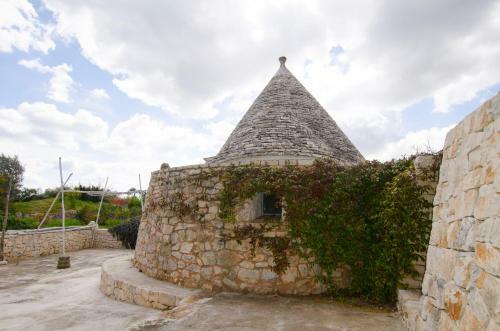 Villa Cisternino Trulli Mansion With Pool By Wowhomes