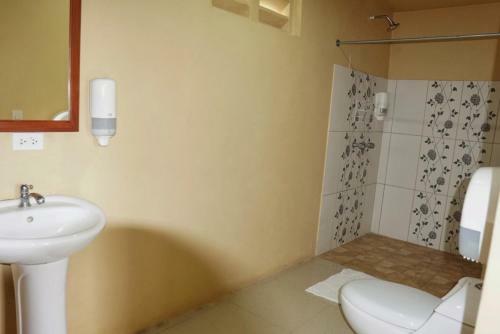 Hotel Heliconia Los Chiles