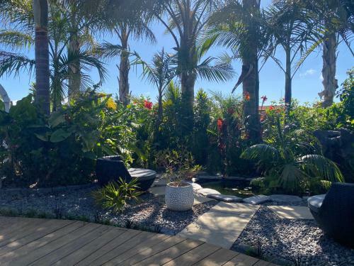 Bed & Breakfast Palm Garden Papamoa Beach Paradise