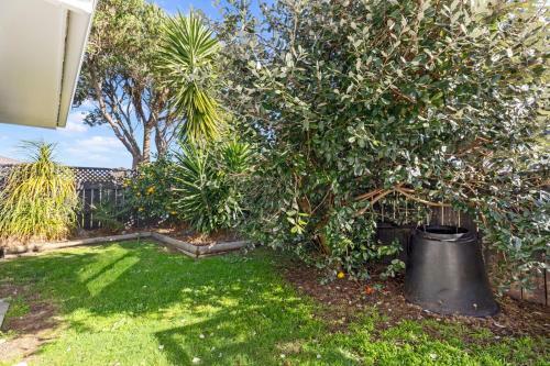 Lazy Sun Daze - Papamoa Holiday Home