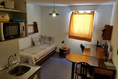 Apartamento 19 M2 With Wifi-garage In Downtown Avignon