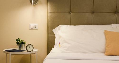 Hostal Altido La Corte Fiorita Como