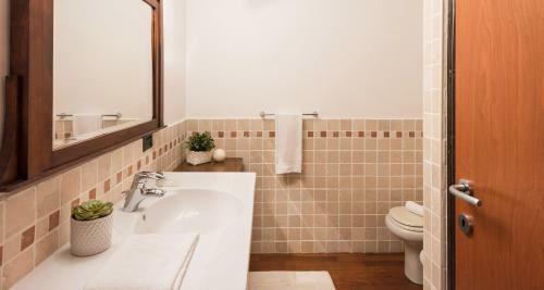Apartamento Altido Superb And Chic Flat In Viale Geno, Como Lake