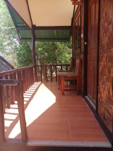 Hostal Dusitbungalow