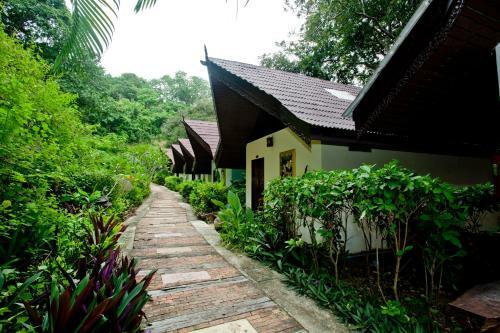 Hotel Paradise Pearl Bungalows