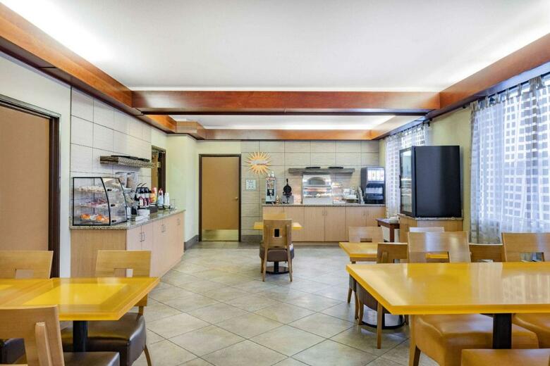 Hotel La Quinta Inn & Suites Helena
