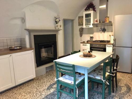 Apartamento Rustico In Storo