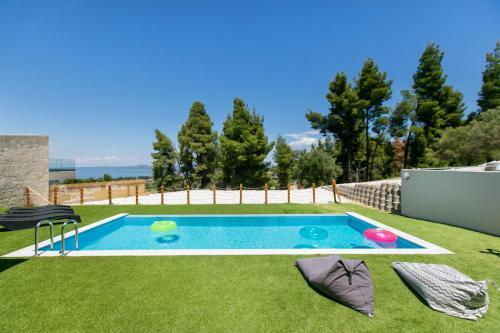 The Euphoria Club Luxury Villas
