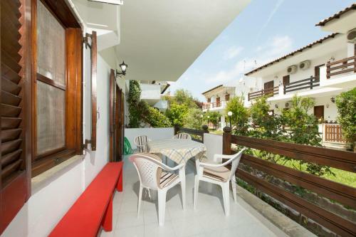 Pefkochori Apartment Next To The Beach