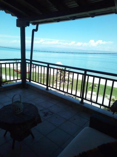 Cozy Maisonette In Pefkochori Chalkidiki