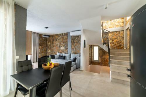 Villa Achinos Luxury Accomodation- Pefkochori Chalkidiki