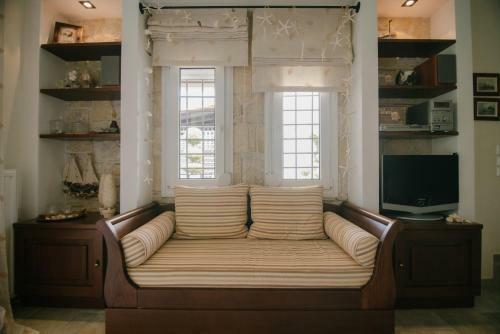 Dreamcatcher Luxury Villa, 1 Min Walk To Beach