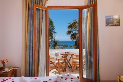Hostal Preveli Crete - Dionysos Tavern & Rooms