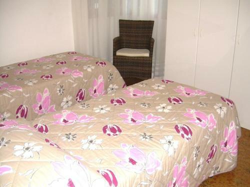 Apartment For 4 People With Shared Pool Close To The Sea