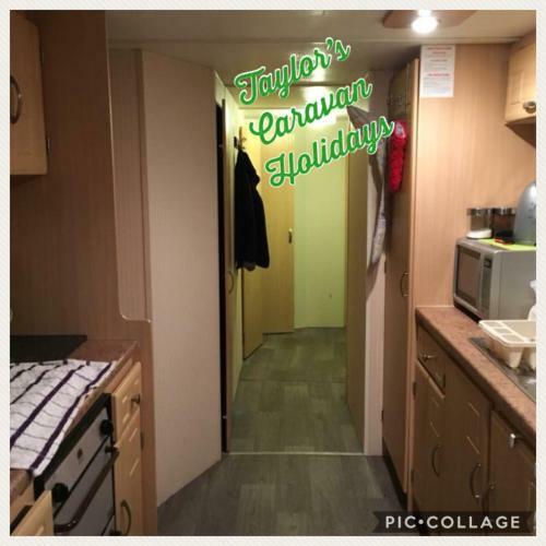 4 Bedroom Caravan Ingoldmells Skegness