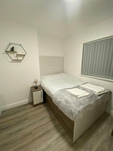 Luxury Lancaster Place Studio Apartments