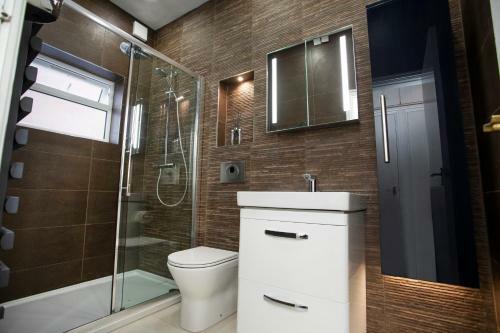 Apartamento Beautiful, Entire Luxurious One Bedroom Flat