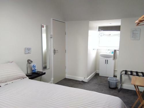 Bed & Breakfast Comfort Guest House