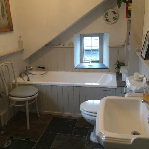 Dewberry Cottage Bed And Breakfast