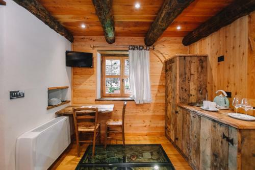 Hostal L'escola E Lou Mulin