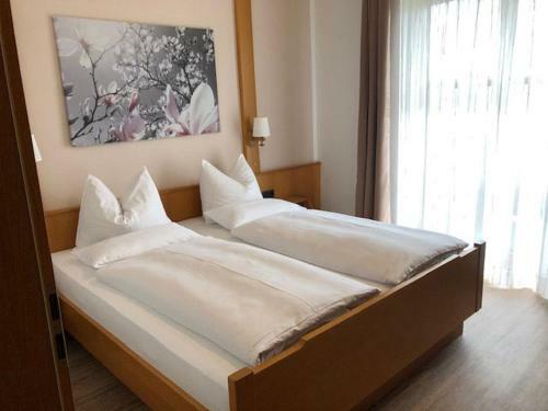 Hostal G�stehaus Bauer Am Golfplatz