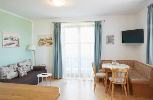 Hostal G�stehaus Bauer Am Golfplatz