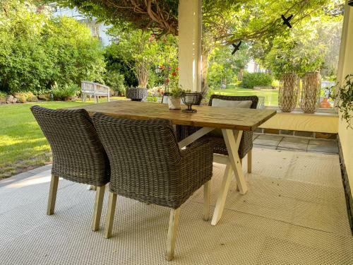 Apartamento Idyllische Stadtwohnung Im Gr�nen
