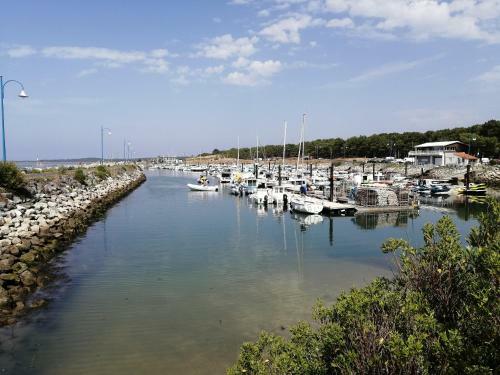 Maison � La Palmyre, Proche Commerces Et Plages