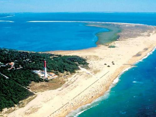 Maison � La Palmyre, Proche Commerces Et Plages
