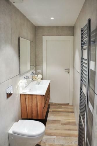 Locazione Turistica Luxury Apartments-3