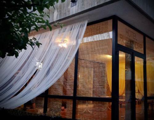 Hostal Room In Bb - Hotel Villa Alexandra - Stay In Complete Relaxation