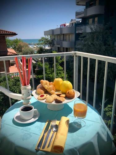 Hostal Room In Bb - Hotel Villa Alexandra A Bellaria